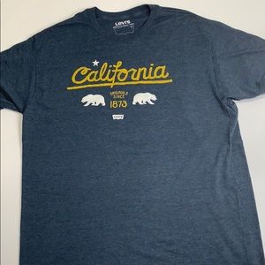 Levi’s crewneck T-shirt